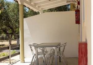 Drossia Bungalows 1 - One Bedroom Apartment, Sleeps 3