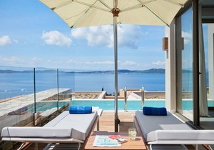 Eagles Villas Halkidiki Junior Pool Villa