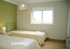 “ELEA 2” - Cozy House with Swimming Pool Near the Sea