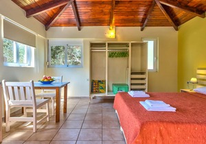 “ELEA” - Cozy Studio with Swimming Pool Near the Sea