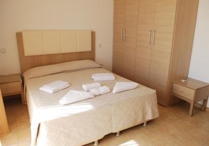 Gennadi Gardens Apartments & Villas