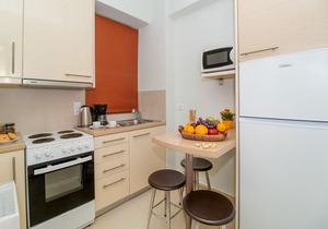 Get a closer look. It might just be THE apartment you were looking for!