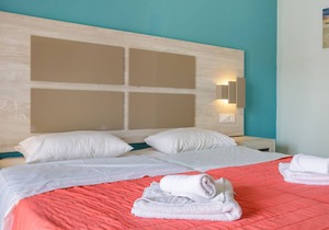 Giannis Pool Studios 5, Alykes, Zakynthos, Greece