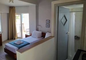 Girogiali beach hotel
