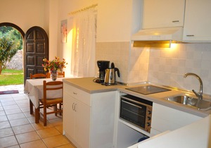 Holiday Apartments Maria with pool and Amazing view - Agios Gordios Beach