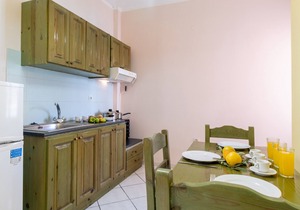 Holiday Apartment 'Apostolos Apartment 3' Close to Beach with Sea View & Wi-Fi