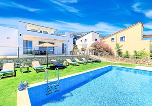 Holiday house Georgioupoli for 1 - 15 persons with 5 bedrooms - Holiday home