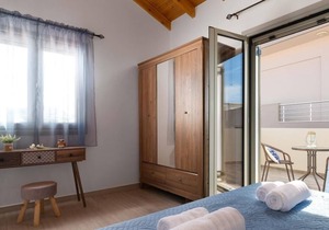 Holiday house Rodos for 1 - 6 persons with 3 bedrooms - Holiday home