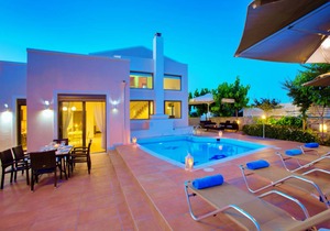 Holiday house with private pool for 6 persons 1 child in Skouloufia, Crete (North Coast of Crete)