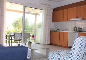 Kalamaki Plaza Apartments ''tzante''