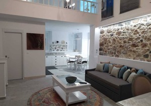 Kalymnos Gallery is an open plan accommodation located at the port of Kalymnos i