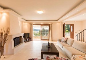 Kassiopi View Villas-Corfu-Villa Christos-4 bedrooms-big private pool-sea view-prime location
