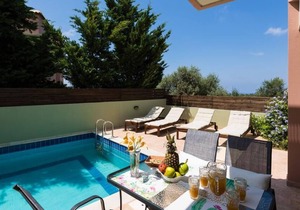 Loutra Two Bedroom Suite With Private Pool