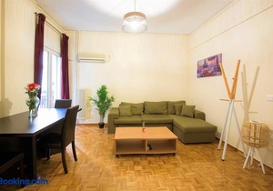 Lycabettus spacious renovated apartment