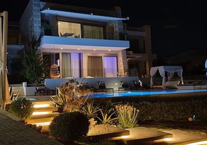 Made of Blue luxury suites collection