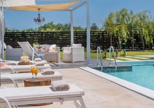 Madini Luxury Villa 2.1