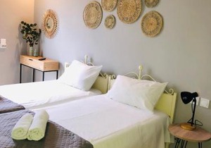 Marina rooms