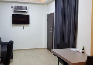 Minimal Studio in Paleo Faliro