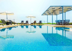 Modern, stylish villa with 3 bedrooms, private pool and amazing sea views
