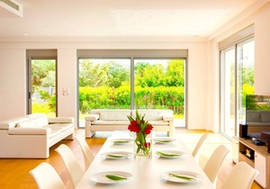 Modern, stylish villa with 3 bedrooms, private pool and amazing sea views