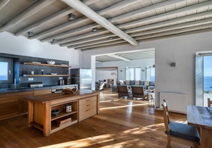 My Rental Homes - Villa Virgil with heated pool, Jacuzzi, basketball court and gym