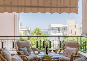 New stylish apartment with Sea View
