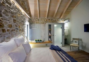 Paxos Fairytales Lovenest 1