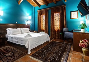 Premium Double - Esperides Traditional Retreat