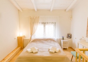 Romantic house - Priotissa II