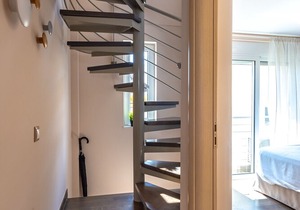 SOLON - DELUXE CITY CENTER APARTMENT