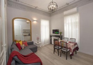 Sophisticated apartment in Syntagma by GHH