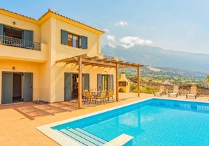 Stamo, Beautiful villa in Trapezaki w/