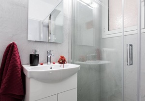 Syntagma 3 bedroom sweet and practical apartment