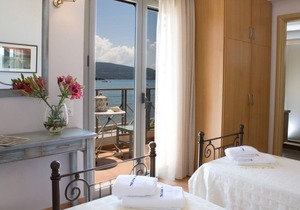 Thalassa Mare Seafront Lefkada Luxury Villas, Steps from the sea, Stunning view
