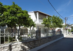 The Orange Garden Apartment
