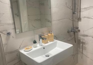 Thiseio Big Apartment