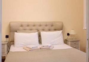 Thiseio Home