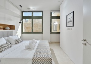 Thission Luxury Homes by K&K - Metropolitan Suite