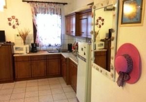 Traditional Villa with Wifi and Air Conditioning at only 150m from the Beach !