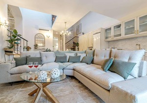 Villa ∙ 3 bedrooms ∙ 6 guests