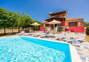 Villa Aetos - Three Bedroom Villa, Sleeps 8
