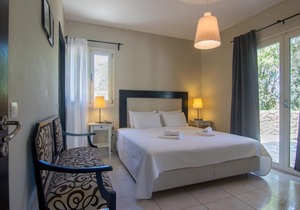 Villa Elaia Suites and Apartments No.3 & No.4 & No.5 & No.6 & No.7