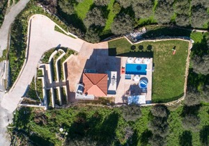 Villa Etesians Heated Pool & Jacuzzi