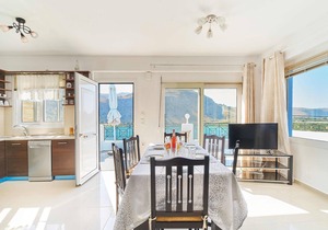 Villa for 8, with Private Pool in Kavallos