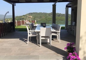 VILLA HELANES