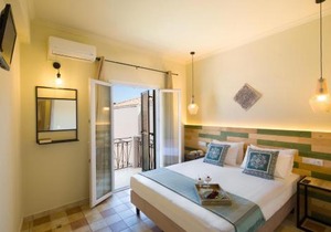 Villa Paxos