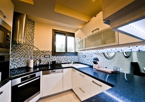 Villa St Nicolas - 4 bedroom villa - sleeps 9