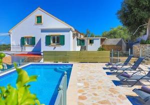Villa Thea Antonis