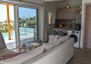 Vrachos Luxury Home 2