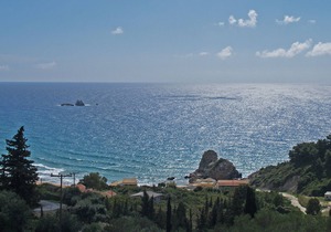 Well located Apartments in Corfu with Swimming Pool on Pelekas Beach